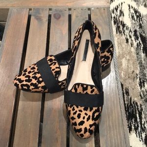 Zara Trafaluc cheetah print loafers